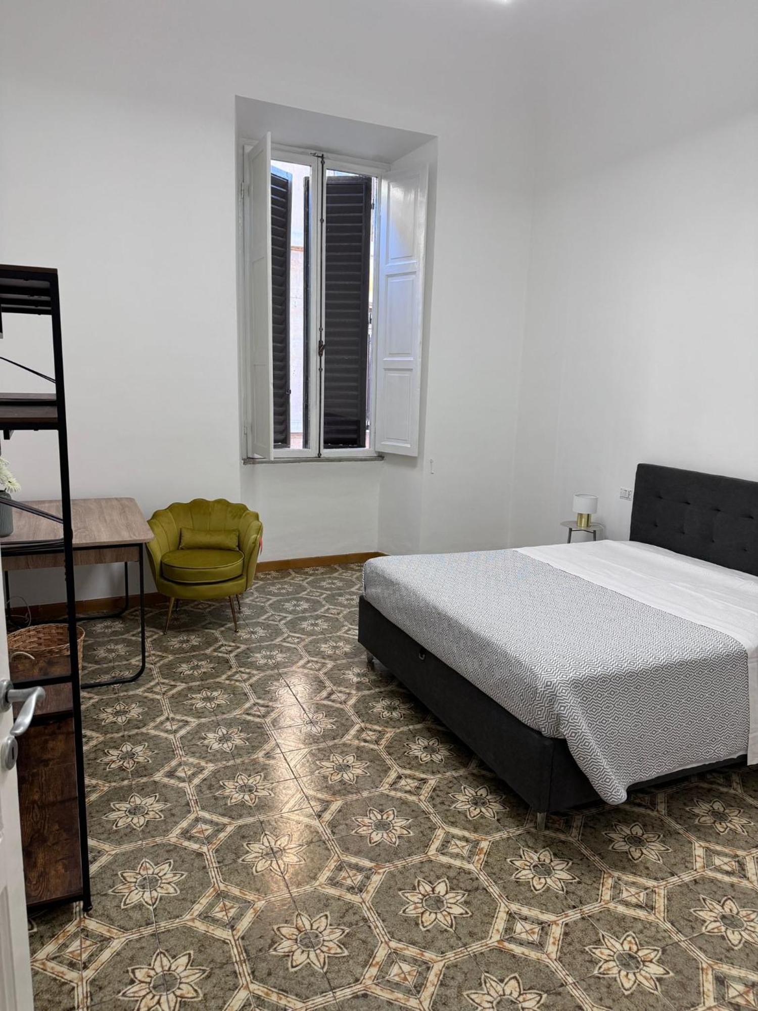 Larisa Home Apartment Roma Exterior foto