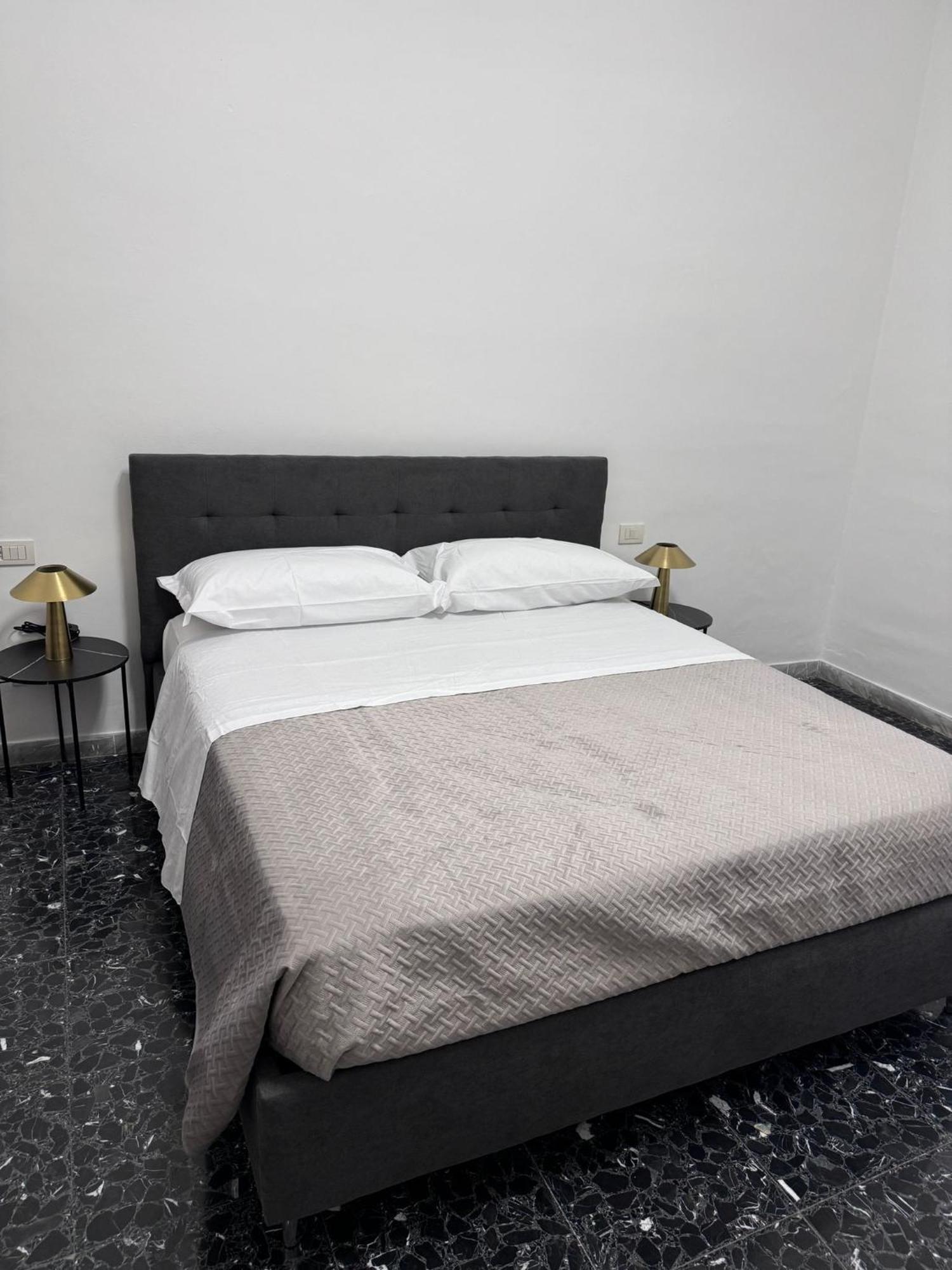 Larisa Home Apartment Roma Exterior foto