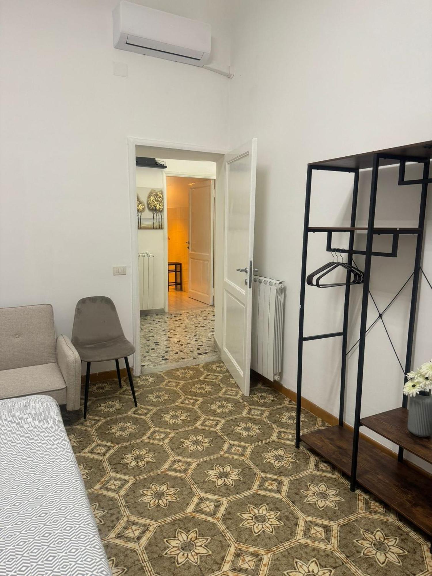 Larisa Home Apartment Roma Exterior foto